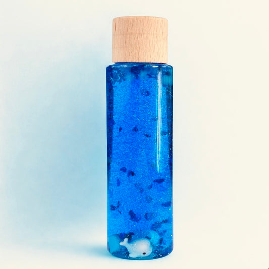 Bouteille sensorielle “jolie baleine🐳”